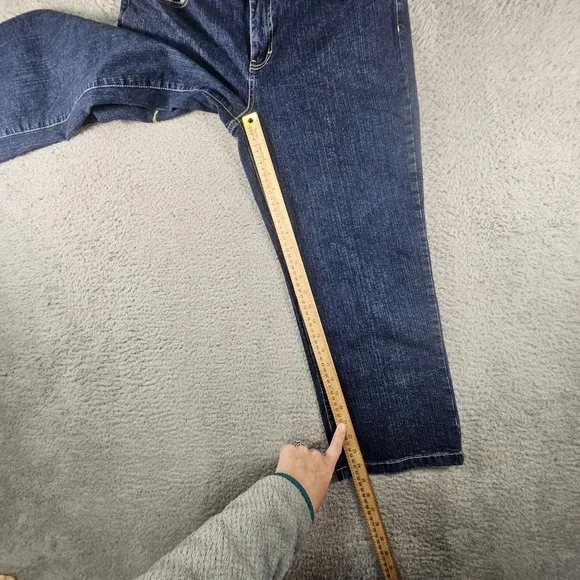 Vtg Tommy Hilfiger high rise jeans Womens 12 Denim Floral Embroidered Y2K 2000s - Picture 15 of 16